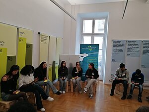 Schüler:innen erleben Demokratie