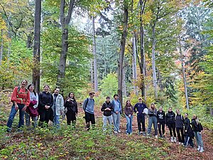 Gruppenfoto im Wald