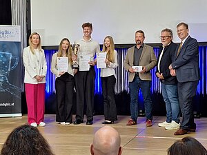 Gewinnerfoto auf der Bühne